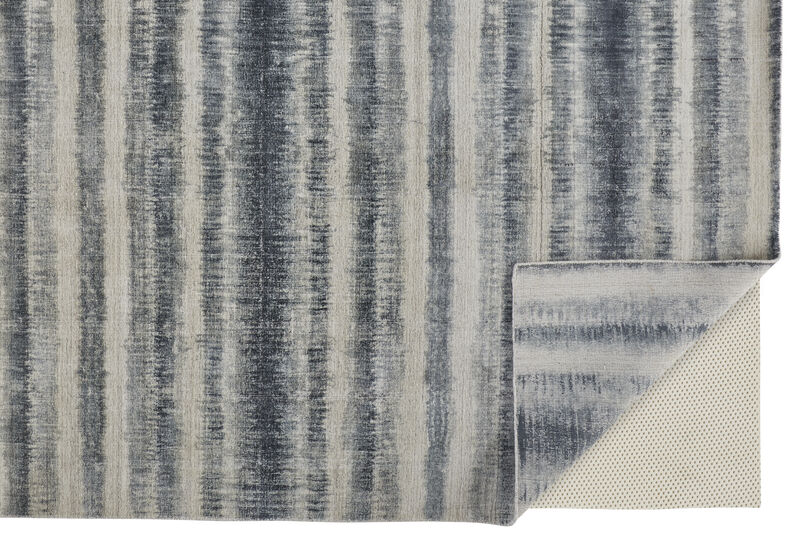 Mackay 8824F Ivory/Blue 8' x 10' Rug