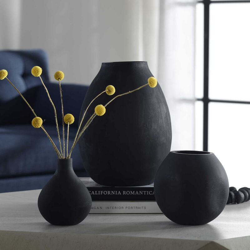 Hearth Vases Set Of 3