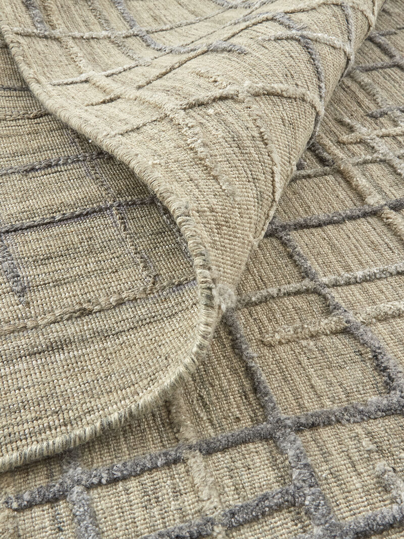 Kirkwood T8001 Beige/Silver 5' x 8' Rug By Thom Filcia