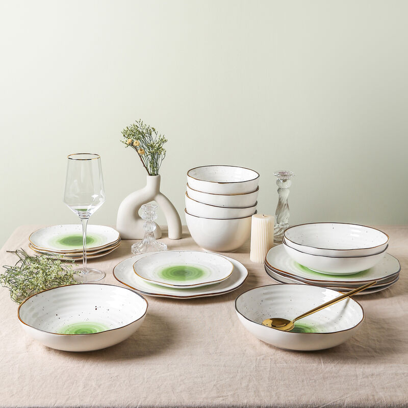 Christian Siriano Luma Porcelain 32 Piece Dinnerware Set
