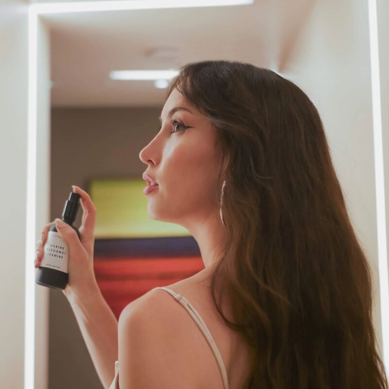 ENVIRONMENT 100mL Room Spray Inspired by The Wynn Hotel® - Jasmine | Green Melon | Lily