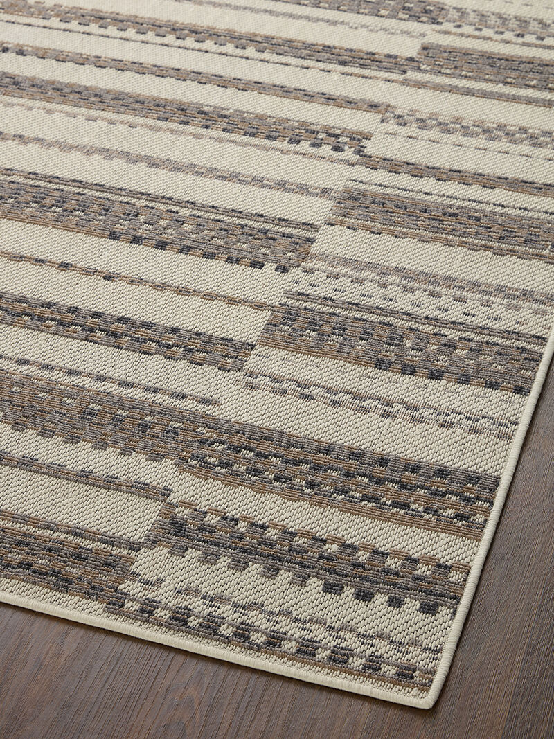 Rainier RAI08 Ivory/Taupe 3'11" x 5'11" Rug