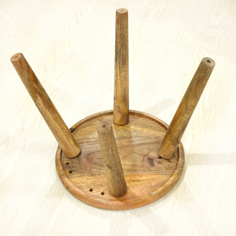 Handmade 100% Mango Wood Kids Light Green Color Round Shaped Rabbit Theme Indoor Table & Chair