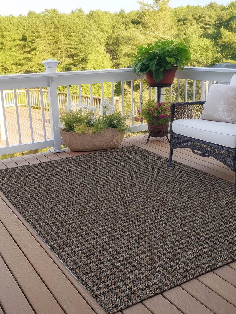 Hinton HN1 Chocolate 3' x 5' Rug