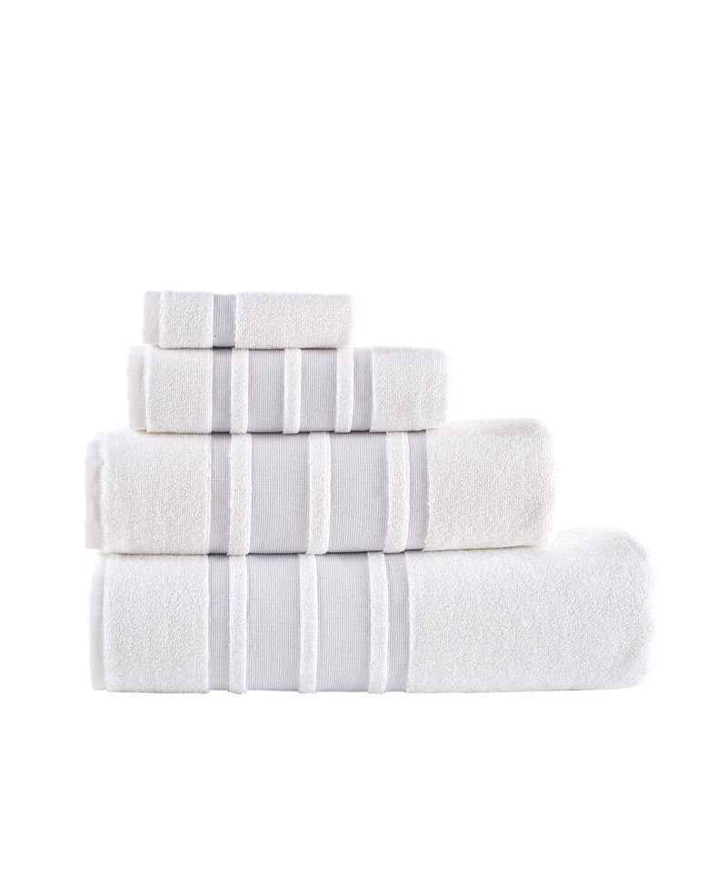 Brooks Brothers Contrast Border Bath Towel