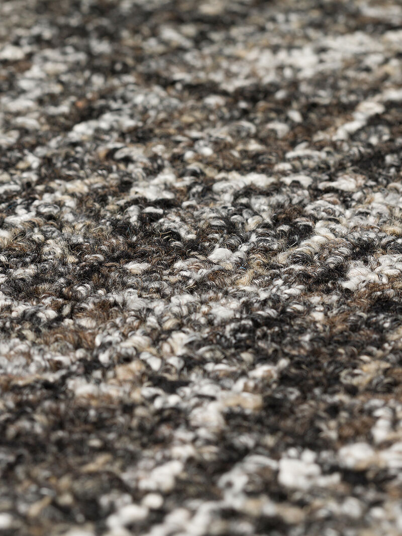 Mateo ME1 Ebony 5' x 7'6" Rug