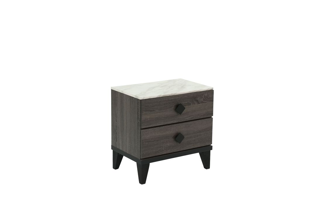 Streamdale Nightstand In Dark Oak (Rustic Accents)