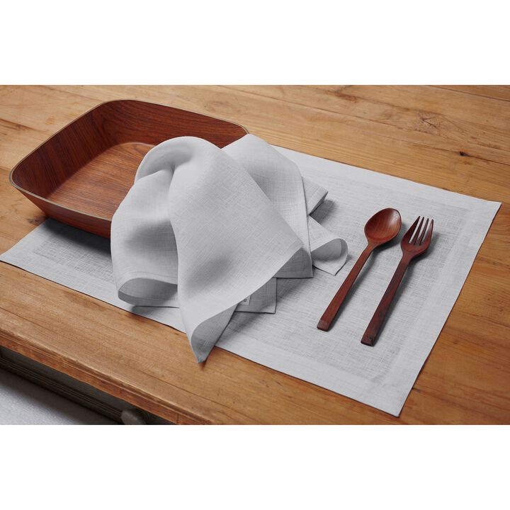 Solino Home 100% Pure Linen Placemats 14 x 19 Inch Set of 4 | Fete