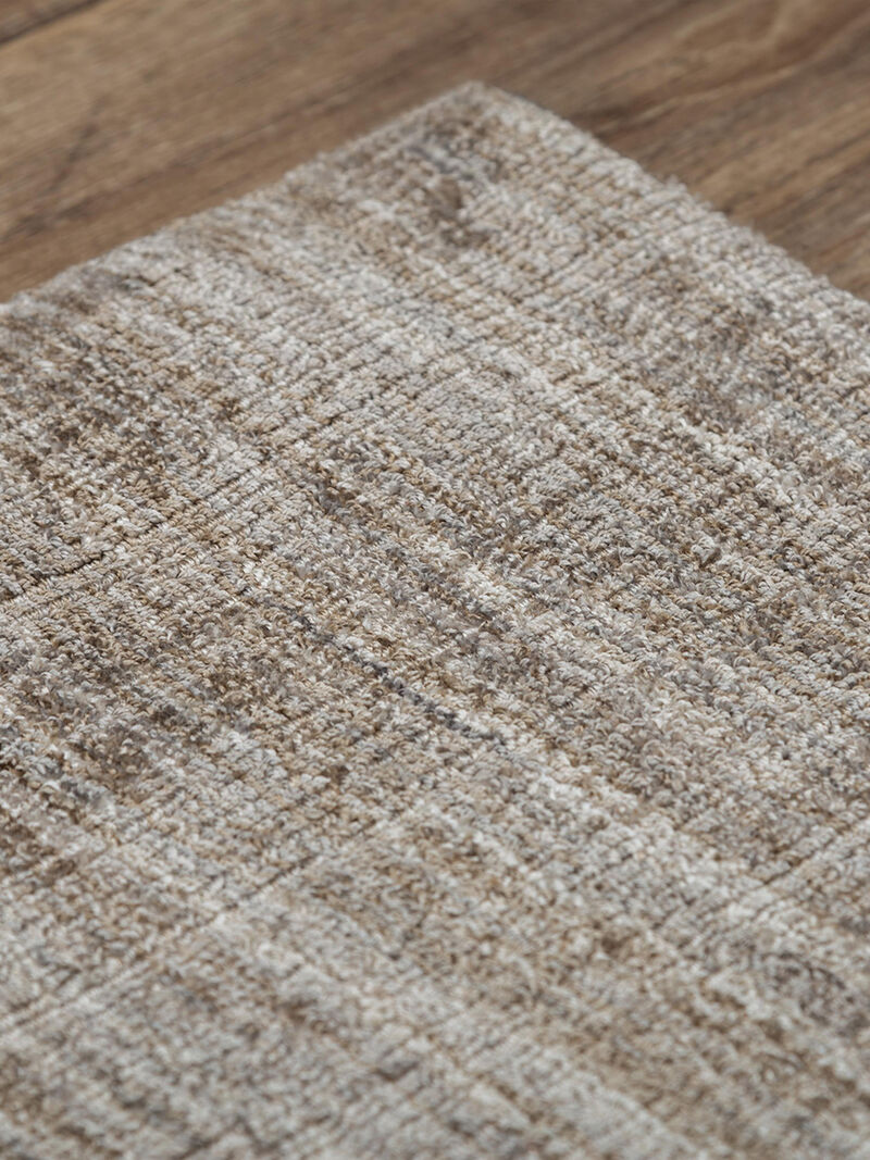 Meridian MRN986 5' x 7'6" Rug