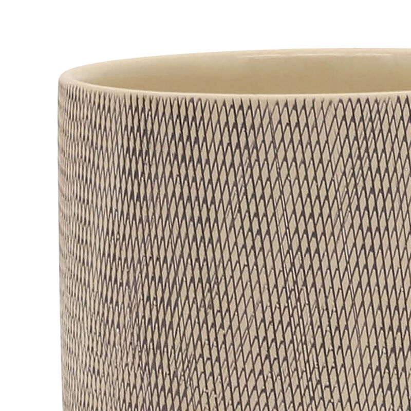 Mesh Planter with Stand