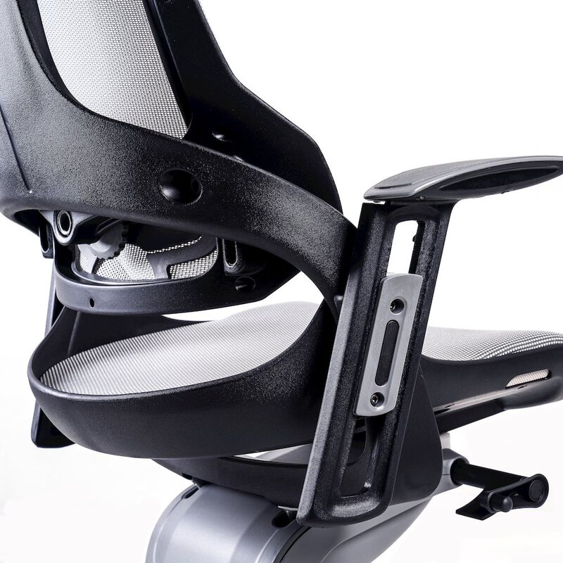Techni Mobili LUX Ergonomic Executive Chair