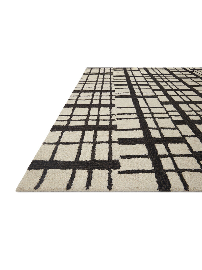 Polly POL02 Black/Ivory 5' x 7'6" Rug