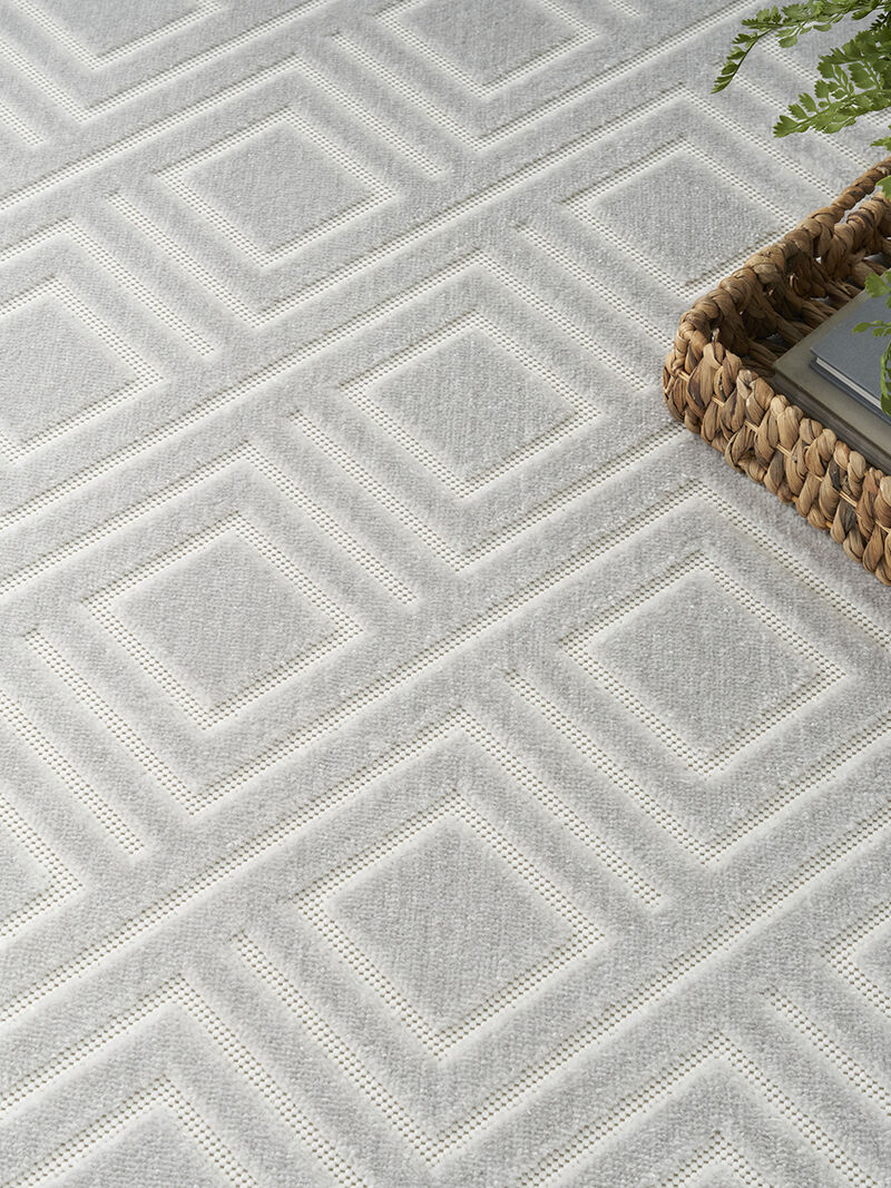 Care Free CAF03 Light Gray 3'11" x 5'11" Rug