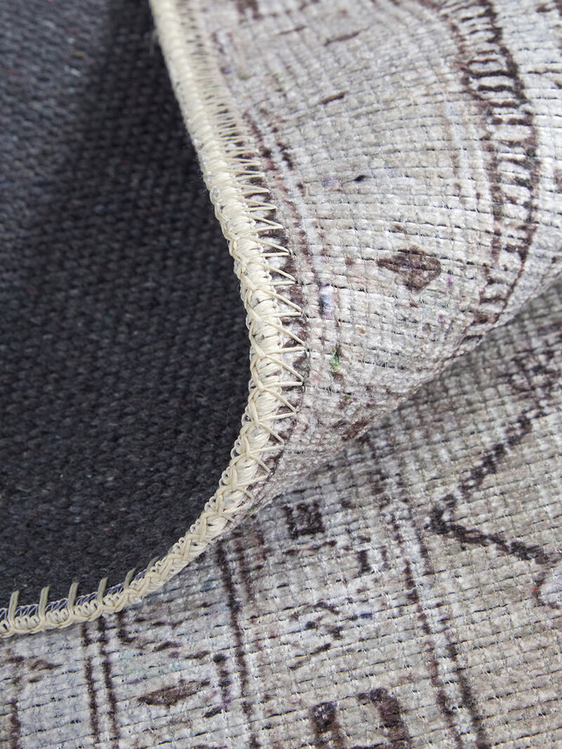 Percy 39PAF 4' x 6' Tan/Ivory/Gray Rug