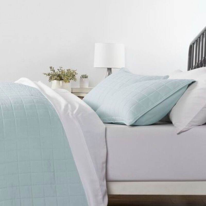 Hivvago 3 Piece Microfiber Farmhouse Coverlet Bedspread Set