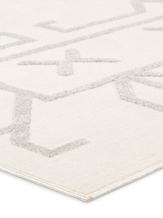 Kysa Kasinda White 5'3" x 7'6" Rug