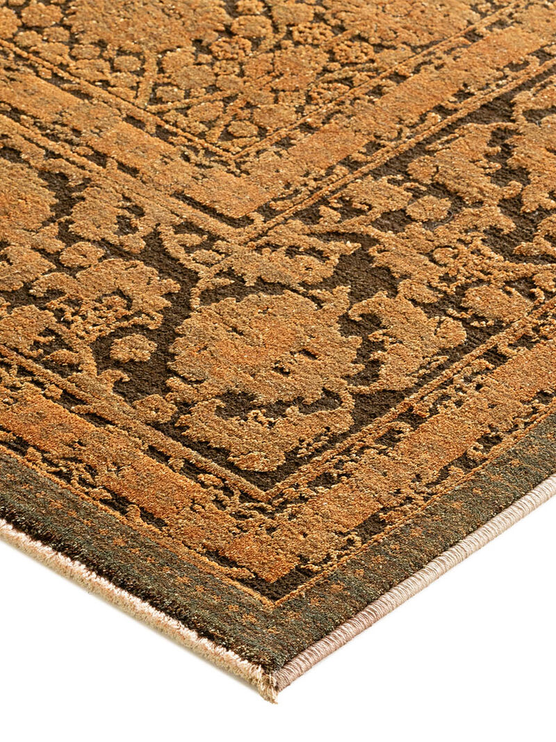 Vizcia VZ1 Copper 3' x 5'1" Rug