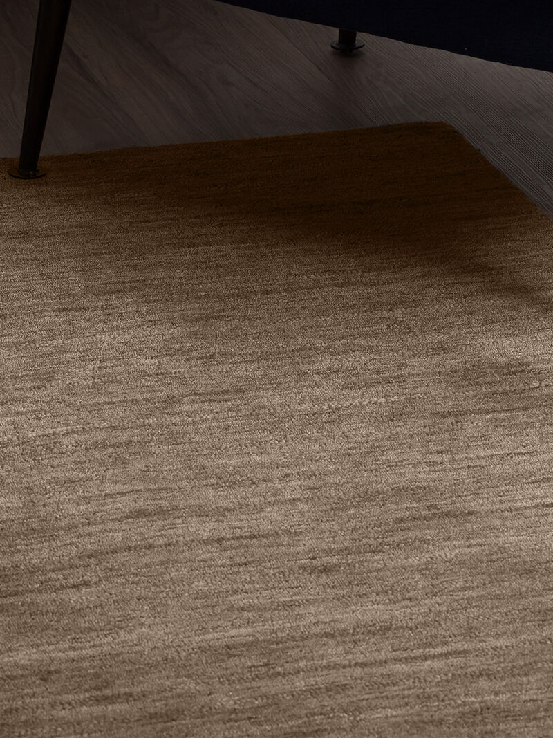 Rafia RF100 Chocolate 3'6" x 5'6" Rug