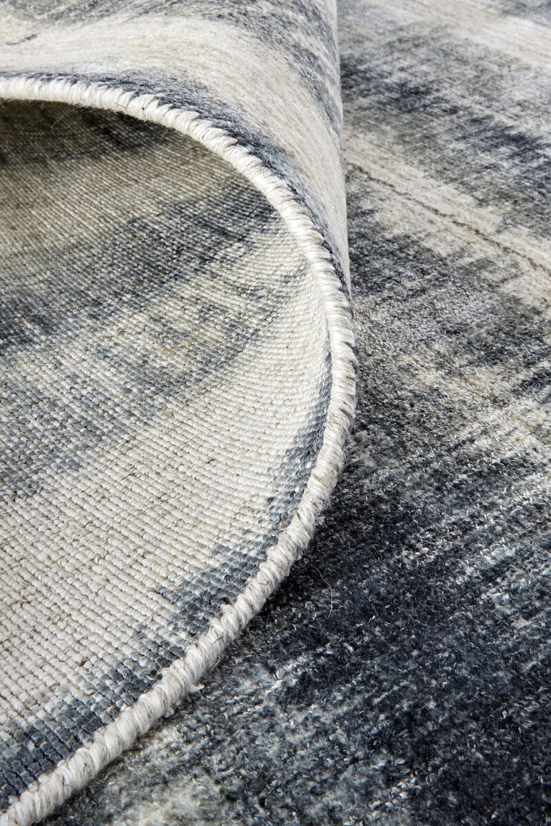Mackay 8824F Ivory/Blue 8' x 10' Rug