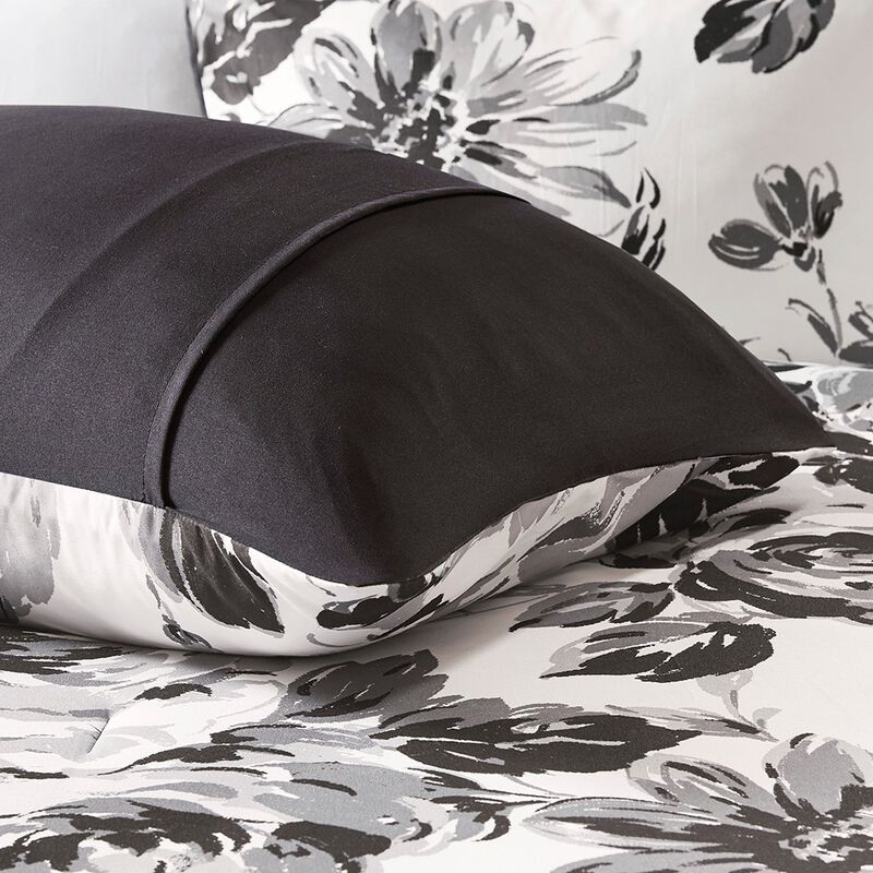 Gracie Mills Marshall Floral Print Comforter Set with Antimicrobial Freshness