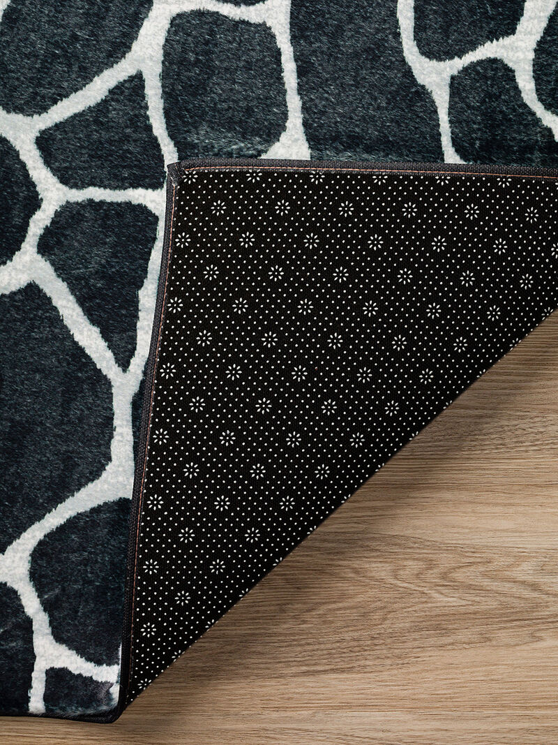Akina AK4 Midnight 3' x 5' Rug