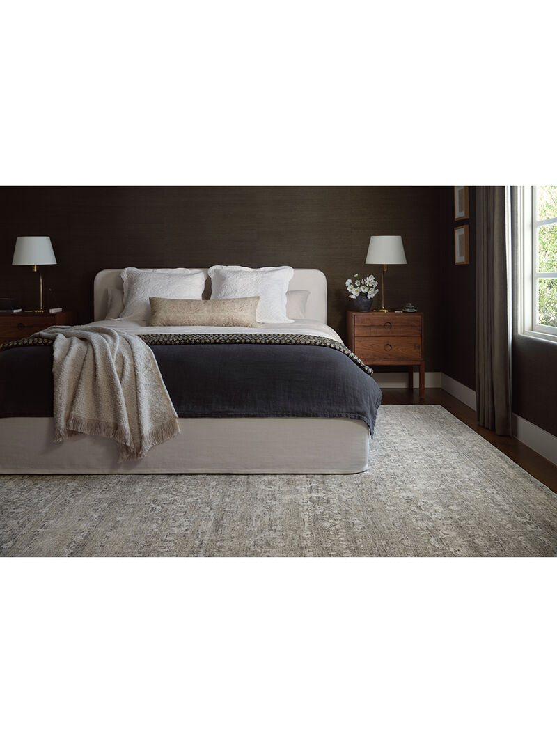 Honora Grey/Beige 3'9" x 5'9" Accent Rug by Amber Lewis x Loloi