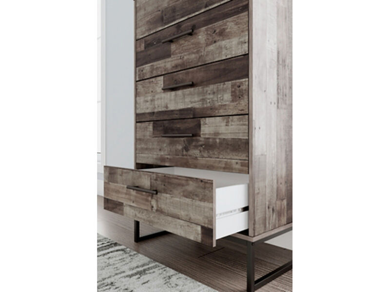 Neilsville 5 Drawer Chest of Drawers in Multi Gray