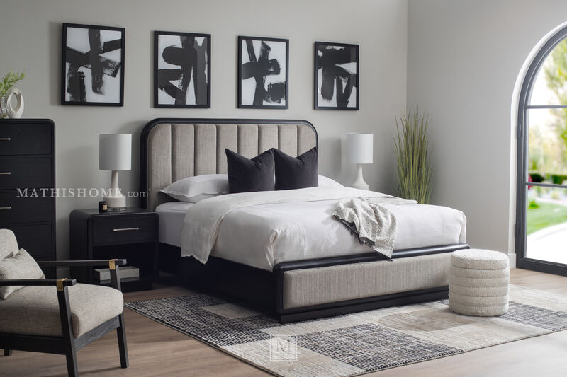 Rowanbeck King Bedroom Suite
