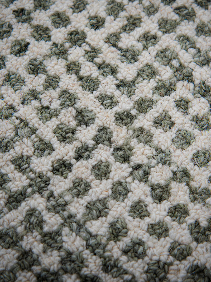 Brindleton BR861A Green 5' x 8' Rug