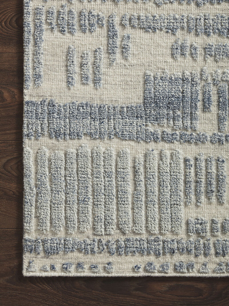 Naomi NAO04 Ivory/Denim 5'6" x 8'6" Rug