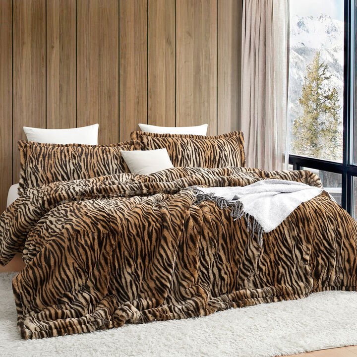 There's a Bengal in My Bed - Coma Inducer� Oversized Comforter Set