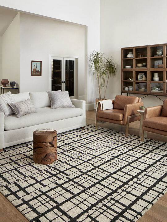 Polly POL02 Black/Ivory 5' x 7'6" Rug