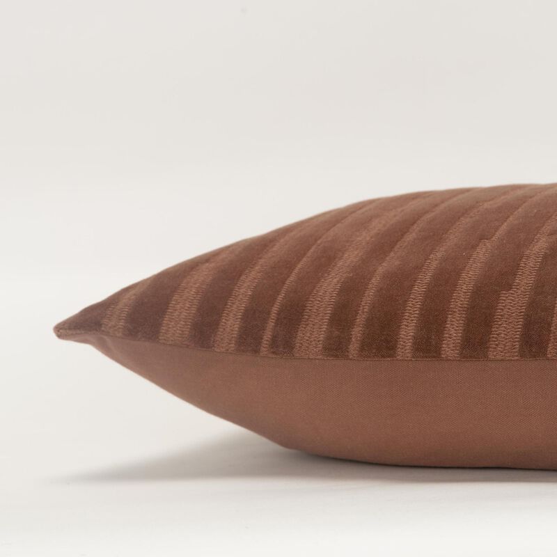 T21586 Pillow