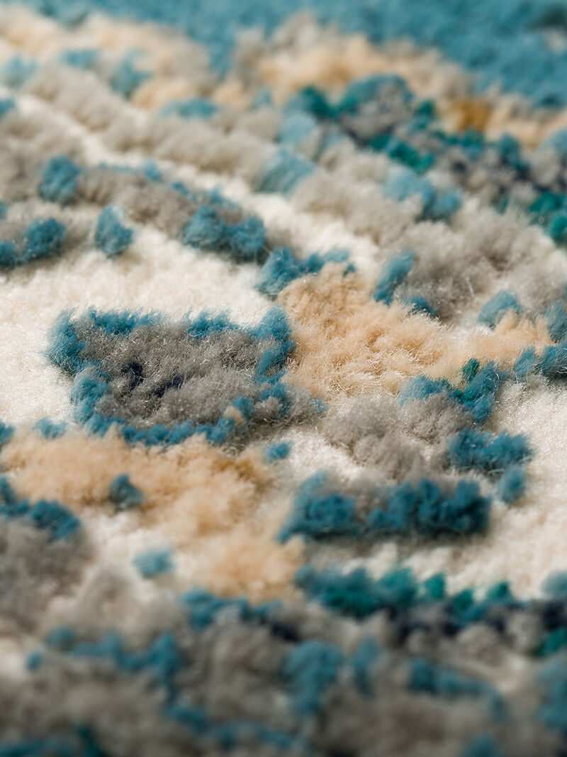 Karma KM22 Charcoal 3'3" x 5'1" Rug