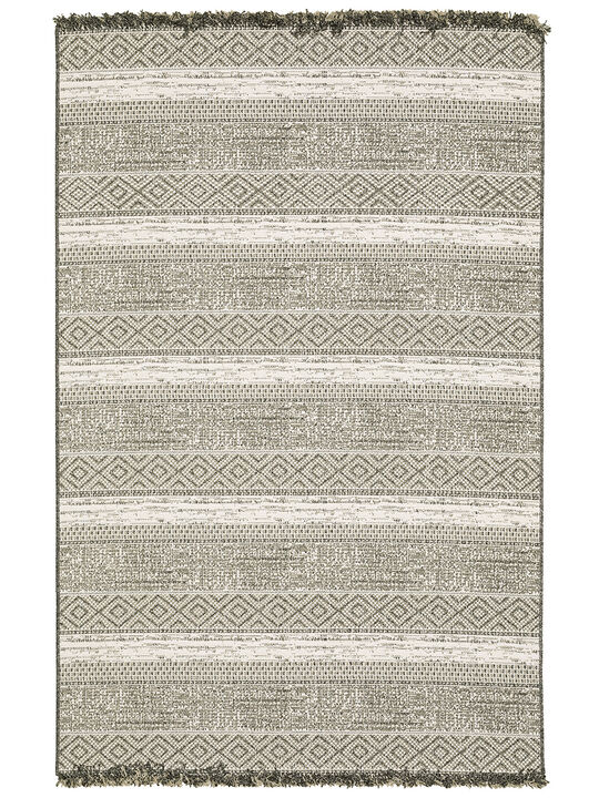 Gillian 3'3" x 5' Beige Rug