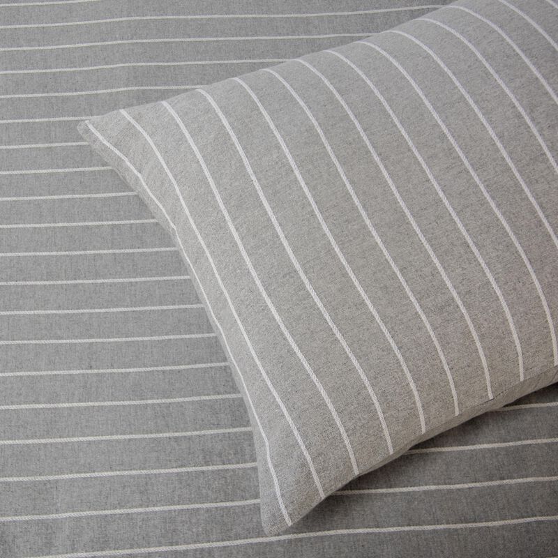 92" x 96" Queen Comforter Set