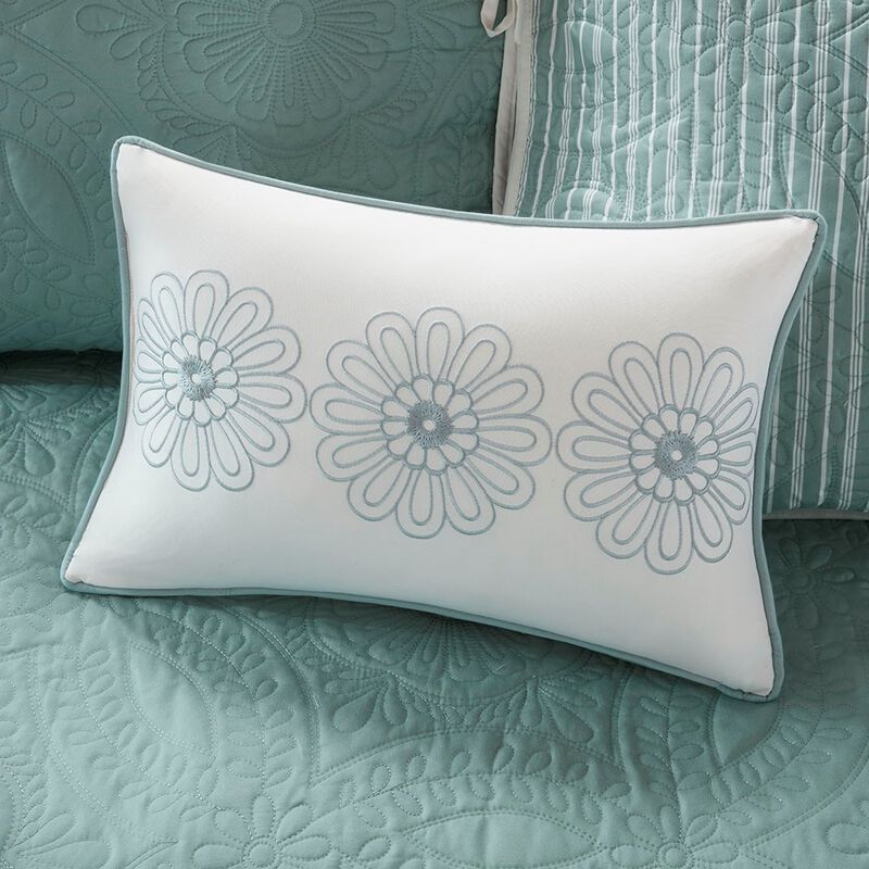Gracie Mills Shirley 6-Piece Reversible Daybed Cover Set