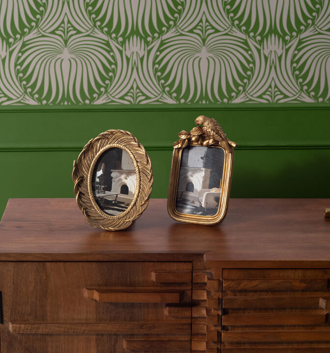 4x6 Feathers Around Photo Frame