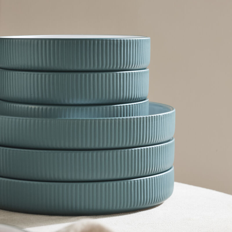 Christian Siriano Larosso Stoneware 24 Piece Dinnerware Set