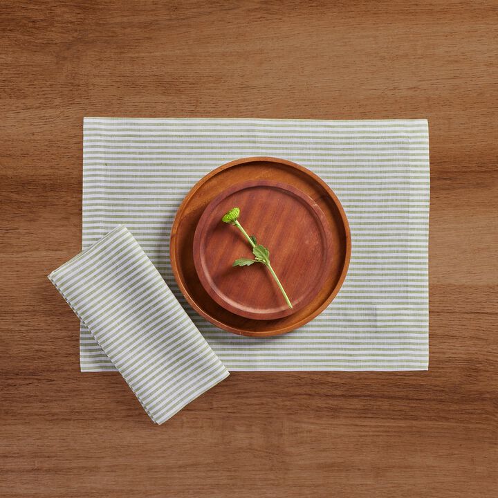 Solino Home 100% Pure Linen Cloth Napkins 20 x 20 Inch Set of 4 Dinner Napkins | Narrow Stripe