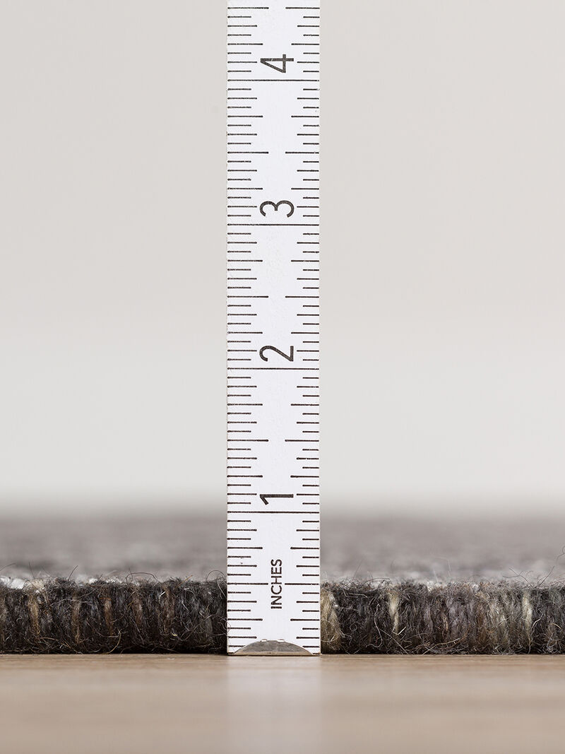 Mateo ME1 Ebony 5' x 7'6" Rug