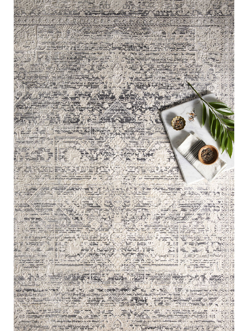 Homage HOM04 Ivory/Grey 6'3" x 8'10" Rug
