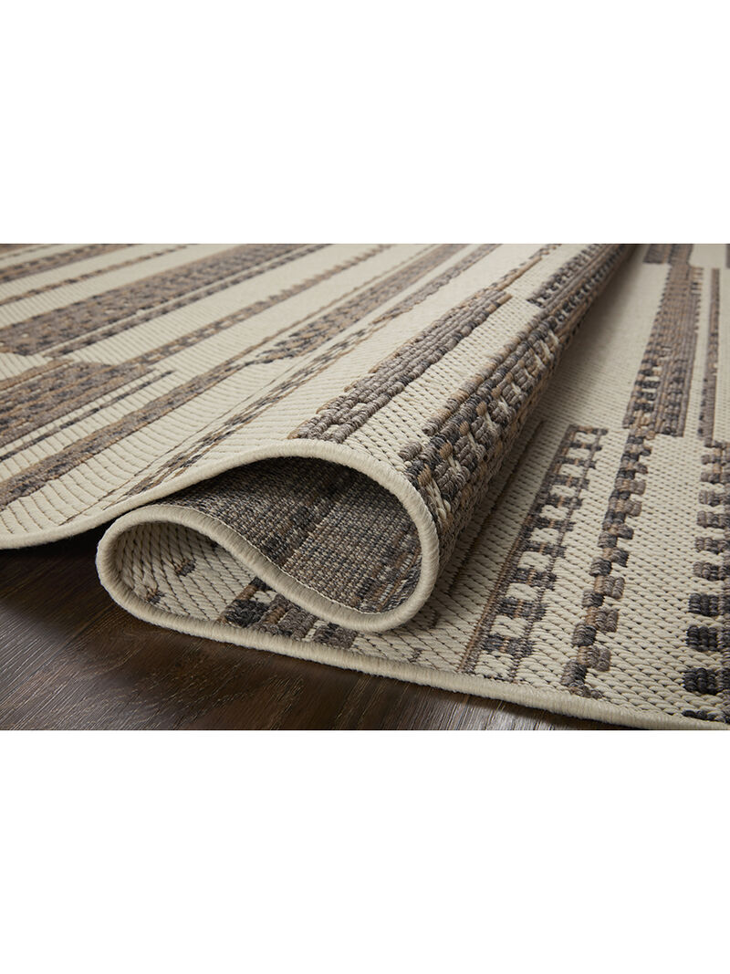 Rainier RAI08 Ivory/Taupe 3'11" x 5'11" Rug
