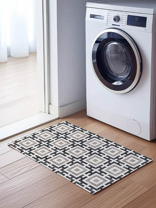 Marlo MO1 Black 20" x 30" Rug