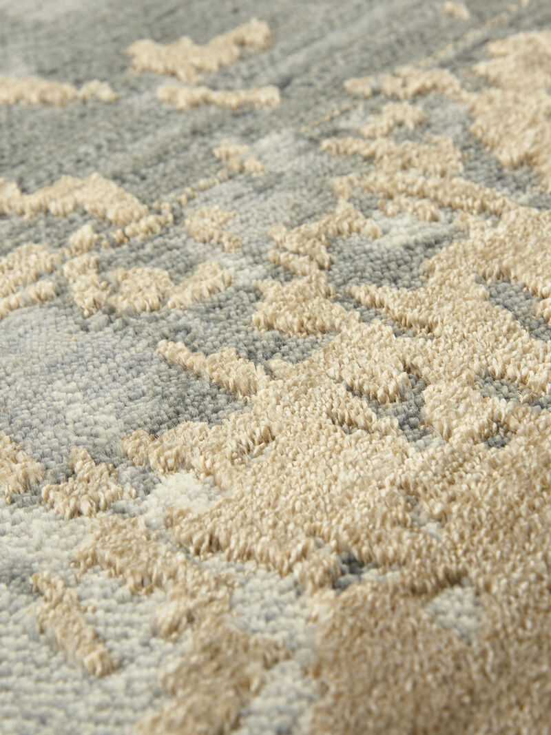 Artistry ARY101 8' x 10' Rug