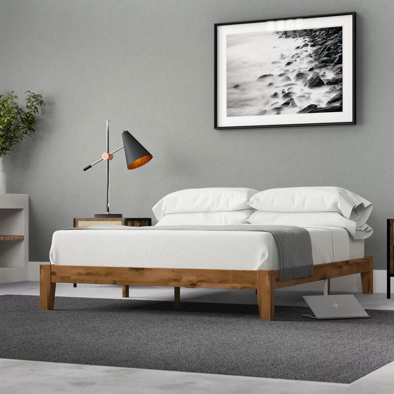 Minimalist Solid Wood Platform Bed – Modern Design with Clean Lines and Strong Support
