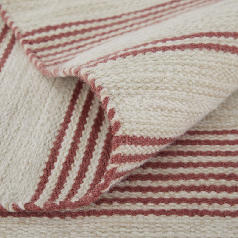 Duprine 0560F Red/Ivory 4' x 6' Rug