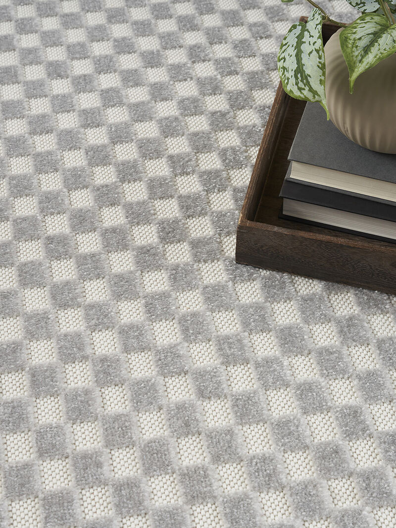 Care Free CAF02 Light Gray 3'11" x 5'11" Rug
