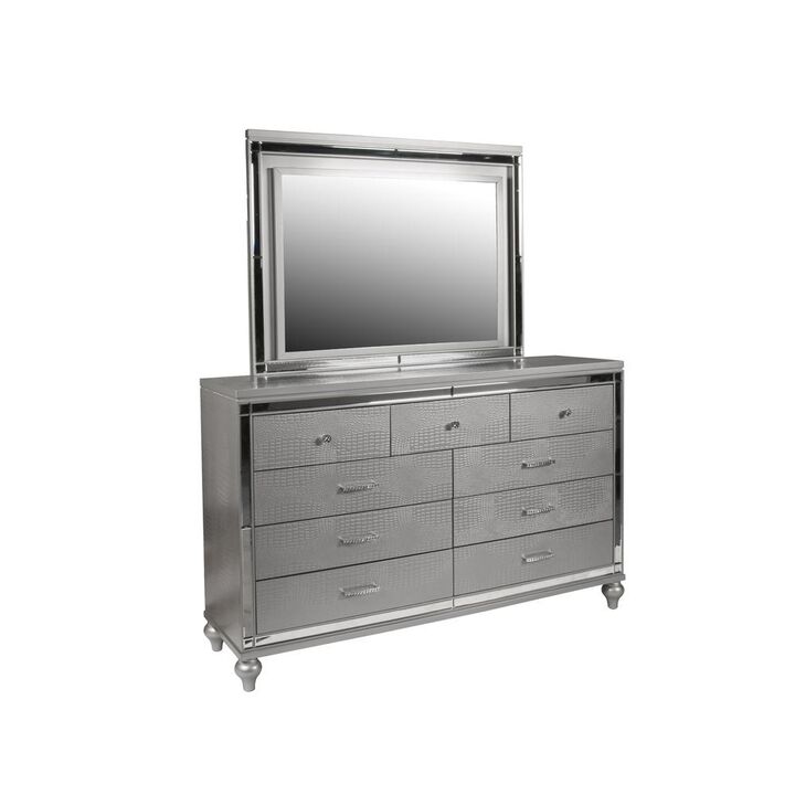 New Classic Furniture Furniture Valentine Solid Wood Dresser with 9 Drawers in Silver