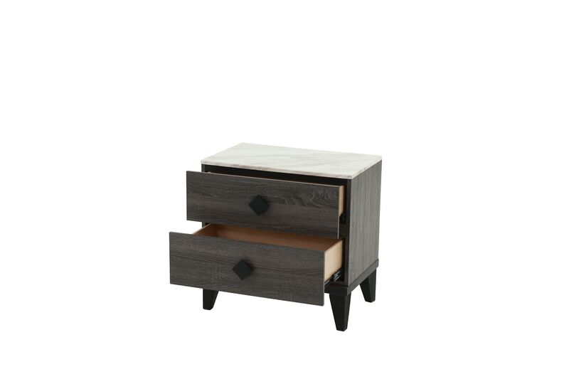 Streamdale Nightstand In Dark Oak (Rustic Accents)
